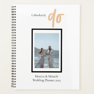 Organisation de mariage minimaliste et élégante
