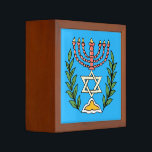 Organiseur De Bureau Persian Magen David Menorah<br><div class="desc">Cette image a été adaptée à partir d'un carrelage juif perse antique et présente une menorah avec un Magen David (Étoile de David) encadré de branches d'olivier. Les imperfections de l'image originale peinte à la main ont été conservées.</div>
