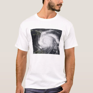 Orkaan Dean in de Atlantische Oceaan en het Carrib T-shirt