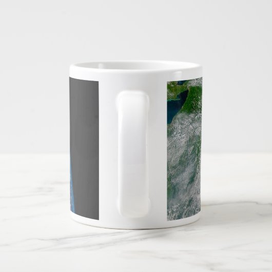 Orkaan Frances op een gedeeltelijke aarde. Extra Grote Beker (Achterkant)