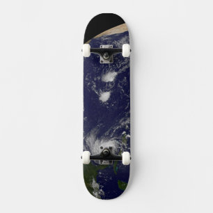 Orkaan Irene trekt door de Bahama's. Skateboard