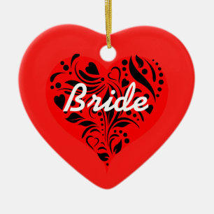Ornament met rode en zwarte harten