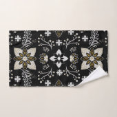 Ornate black and white floral pattern  (Serviette à main)