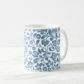 Ornate Blue and White Floral Vines Pattern Koffiemok (Voorkant rechts)