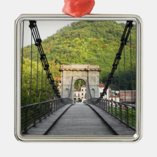 Ornement Carré Argenté Bagni di Lucca, Toscane, Italie - Un vieux pont