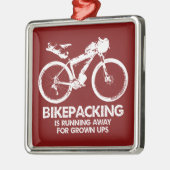 Ornement Carré Argenté Bikepacking Est En Cours D'Exécution Pour Les Ups  (Gauche)