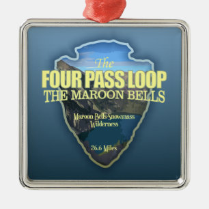 Ornement Carré Argenté Boucle à quatre passes (flèche)