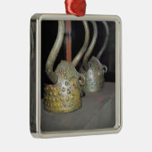 Ornement Carré Argenté Casque de Viking (Droite)