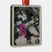 Ornement Carré Argenté Challa Cactus en fleurs (Droite)