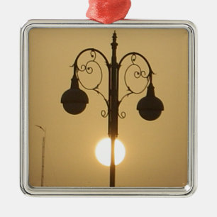 Ornement Carré Argenté Charme victorien : Posts Vintage Streetlight