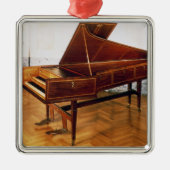 Ornement Carré Argenté Clavecin appartenant à Franz Joseph Haydn (Devant)