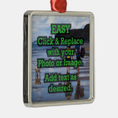 Ornement Carré Argenté Cliquez et remplacez facilement l'image pour créer (Droite)