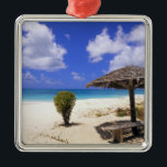 Ornement Carré Argenté Coco Point Beach, Barbuda, Antigua<br><div class="desc">Coco Point Beach,  Barbuda,  Antigua � Michael De Freitas / DanitaDelimont.com</div>