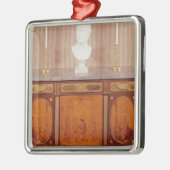 Ornement Carré Argenté Commode, 1776-79 (Gauche)