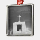 Ornement Carré Argenté Croix sur la plus ancienne église, San Miguel, Pèr (Gauche)