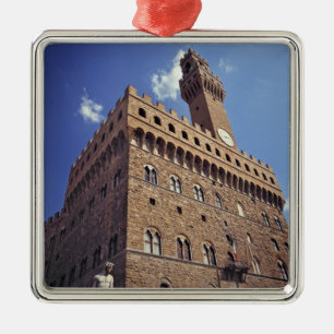Ornement Carré Argenté Europe, Italie, Florence. La Plazzo médiévale