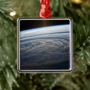 Ornement Carré Argenté Formations Nuageuses Dans L'Océan Indien Sud.