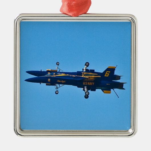 Ornement Carré Argenté Fortus (Devant)