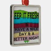 Ornement Carré Argenté garder sa liberté (Droite)