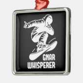 Ornement Carré Argenté Gnar Whisperer Snowboard (Gauche)