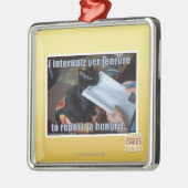 Ornement Carré Argenté J'interromps YER Leezure (Gauche)