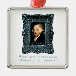 Ornement Carré Argenté John Adams : La plupart des gouvernements basés