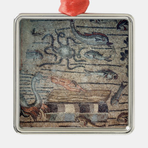 Ornement Carré Argenté Jonas craché par la baleine, détail d'un d