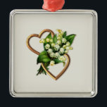 Ornement Carré Argenté Le muguet et coeurs<br><div class="desc">Un pulvérisateur du muguet avec de l'or deux a enlacé des coeurs.  Vous pouvez ajouter le texte et changer la couleur d'arrière - plan si désirés. Les articles assortis sont disponibles dans la section "de conceptions florales" de mon magasin.</div>