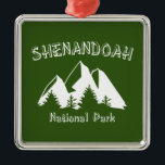 Ornement Carré Argenté Le Parc national de Shenandoah<br><div class="desc">Avec Skyline Drive,  des montagnes sans fin et une faune variée,  Shenandoah a tout pour vous !</div>