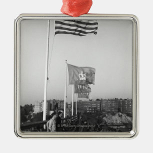 Ornement Carré Argenté Les gens dans des blanchisseurs