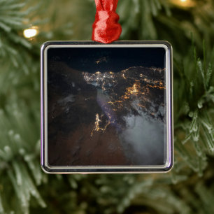 Ornement Carré Argenté Les Lumières De La Ville De Jazan Et De Ses Banlie