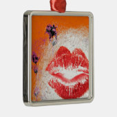 Ornement Carré Argenté Lèvres sur Arrière - plan orange (Droite)