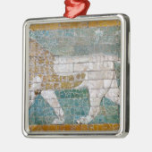 Ornement Carré Argenté Lion représentant Ishtar (Gauche)
