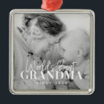 Ornement Carré Argenté Meilleure grand-mère du monde depuis 20XX Photo si<br><div class="desc">Ce design simple et moderne est composé d'une typographie serif et cursive et d'ajouter une photo personnalisée</div>