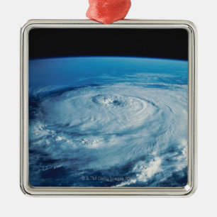 Ornement Carré Argenté Oeil d'un ouragan