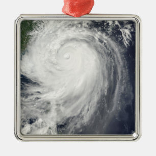 Ornement Carré Argenté Ouragan Jangmi