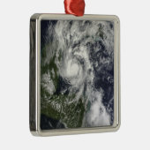 Ornement Carré Argenté Ouragan Paula (Droite)