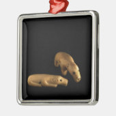 Ornement Carré Argenté Ours blancs d'Inuit, 14ème - XVème siècle (Gauche)