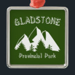 Ornement Carré Argenté Parc provincial Gladstone<br><div class="desc">Situé sur le célèbre lac Christina et entouré par la chaîne de montagnes Monashee à couper le souffle, le parc provincial Gladstone offre de fantastiques possibilités de camping familial, de natation et de navigation de plaisance. Le parc dispose de 48 km de sentiers de randonnée autoguidés et de sentiers de...</div>