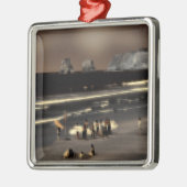 Ornement Carré Argenté Plage effet numérique de style "impression" (Gauche)