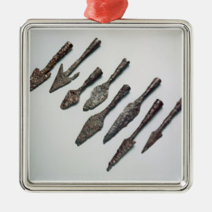 Ornement Carré Argenté Pointes de flèche, âge de fer (fer)