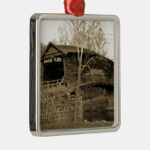 Ornement Carré Argenté Pont couvert (Droite)