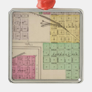 Ornement Carré Argenté Reece, Fall River, Hamilton et Climax, Kansas