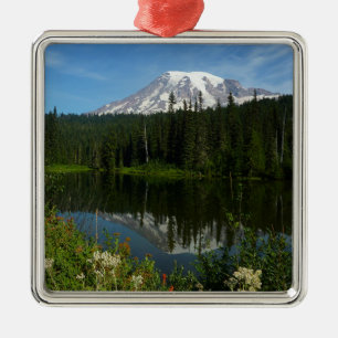 Ornement Carré Argenté Reflet du lac du mont Rainier avec des fleurs sauv