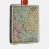 Ornement Carré Argenté Rockford, Sterling et automnes de roche (Droite)