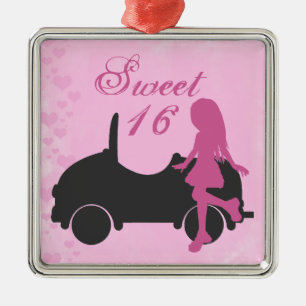 Ornement Carré Argenté Rose et noir Sweet 16 Silhouette fille et voiture