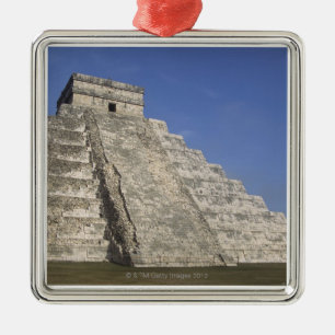 Ornement Carré Argenté Ruines maya chez Chichen Itza, pyramide de