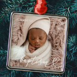 Ornement Carré Argenté Saint Baptême Élégant Moderne Chic Coeur Bébé Phot<br><div class="desc">Ce design simple et moderne est composé de typographie serif et ajouter une photo personnalisée,  ajouter le nom du bébé et le mois et l'année du baptême</div>