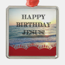 Serene coucher de soleil sur l'océan Joyeux annive