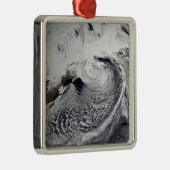 Ornement Carré Argenté Simulation de nuage d'une seule journée 3 (Droite)